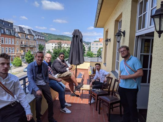 Grillen auf der Terrasse